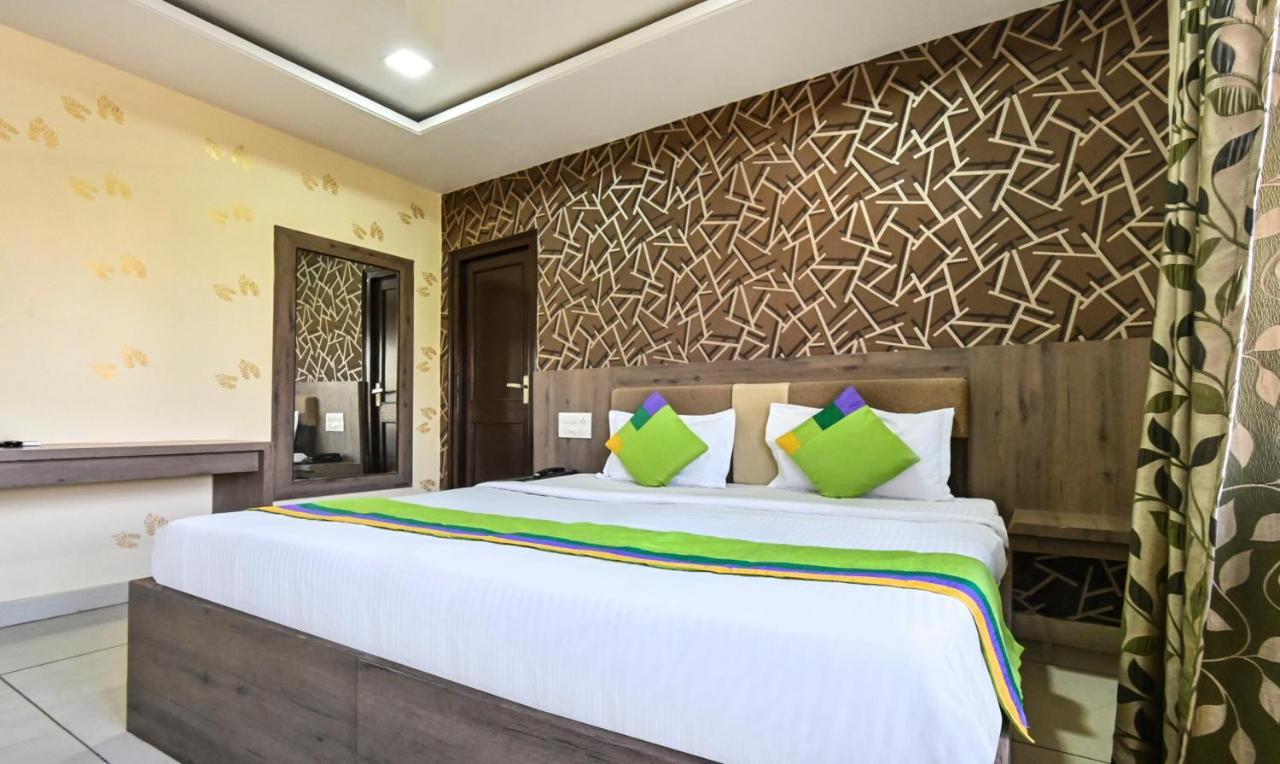 Treebo Siddharth Hotel Аджмер Екстериор снимка