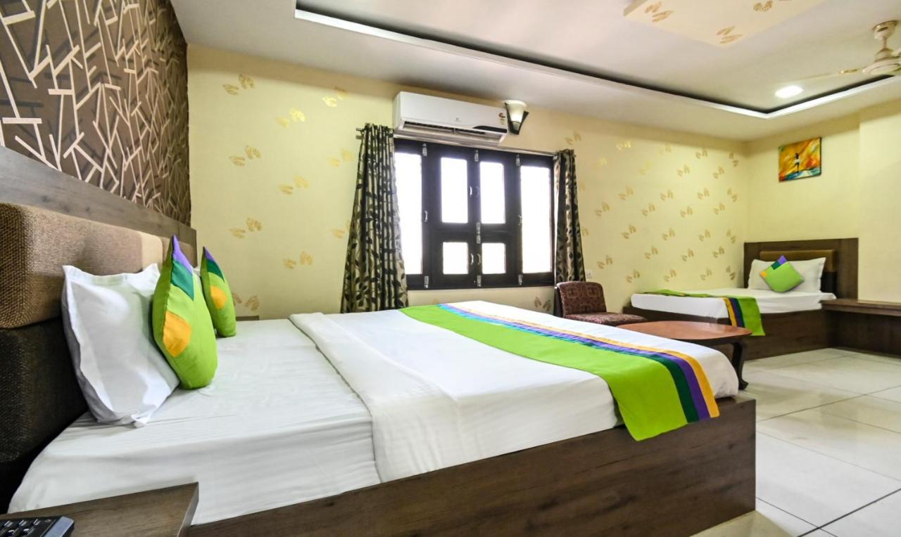 Treebo Siddharth Hotel Аджмер Екстериор снимка